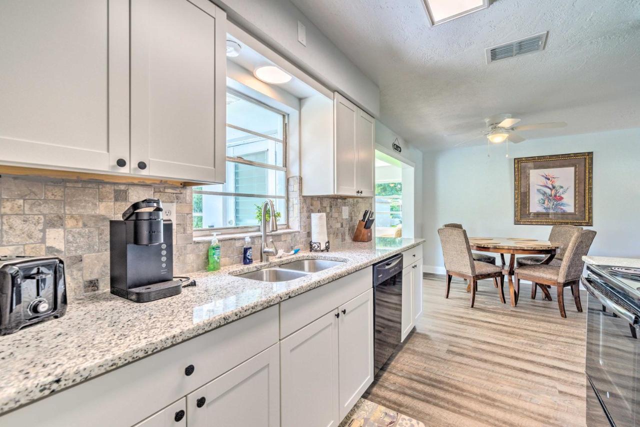 Contemporary Beverly Hills Gem With Sun Room! Екстериор снимка